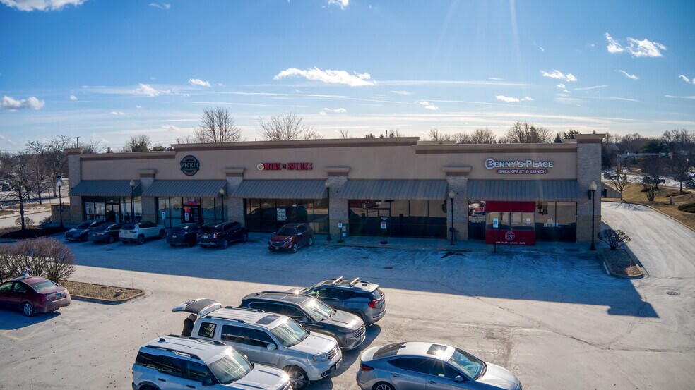 More Photos Of 1100-1148 Douglas Rd, Oswego Unknown For Lease