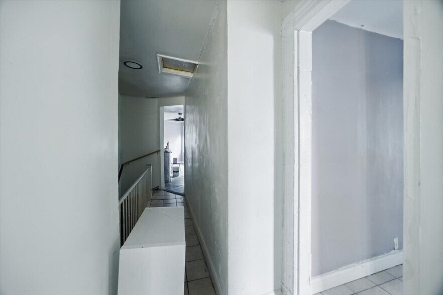 More Photos Of 501 Florida Ave NW, Washington Restaurant For Lease