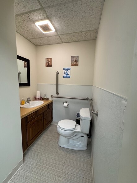 More Photos Of 30-46 Munroe Falls Ave, Munroe Falls Storefront Retail Office For Sale