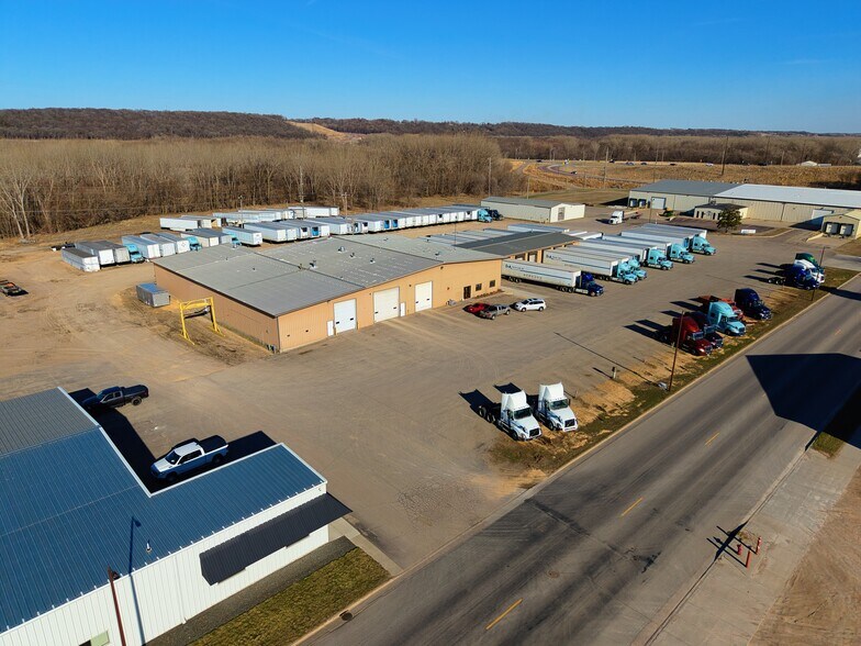 More Photos Of 926 N Front St, New Ulm Industrial For Sale