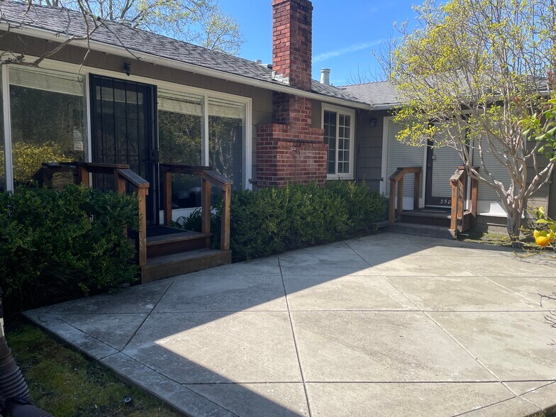 More Photos Of 350 Rose St, Danville Medical For Sale