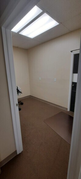 More Photos Of 55 Carleton Ave, East Islip Medical For Sale