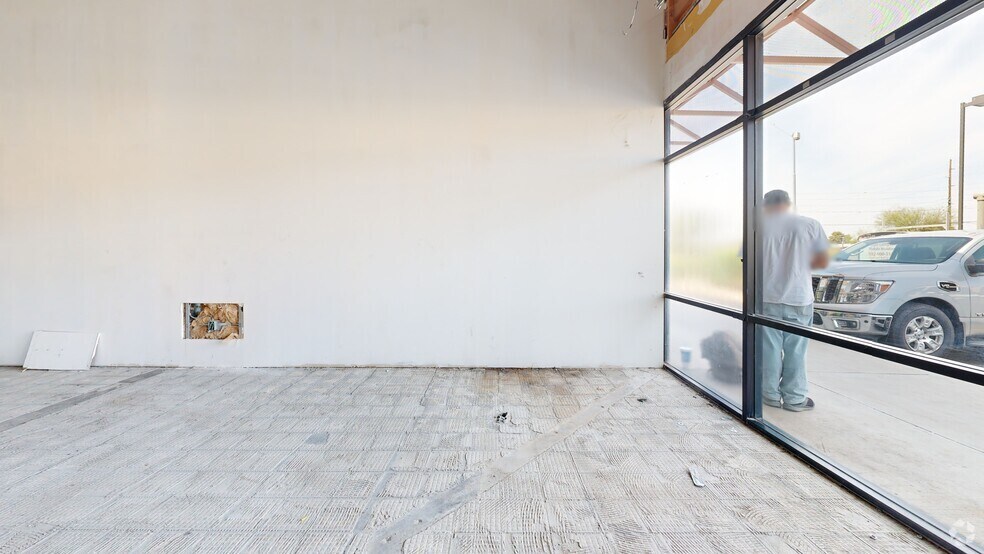 Primary Photo Of 1825-1855 W Greenway Rd, Phoenix Freestanding For Lease