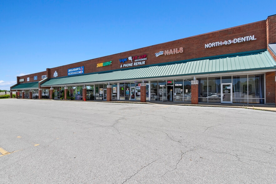 More Photos Of 13620 Highway 43 N, Northport Storefront For Sale