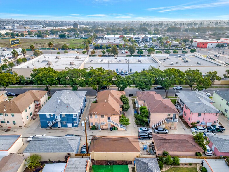 More Photos Of 3725 S Victoria Ave, Los Angeles Multifamily For Sale