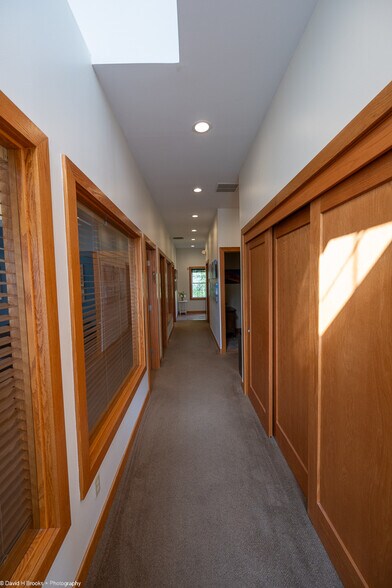 More Photos Of 11090 Dovedale Ct, Marriottsville Office For Sale