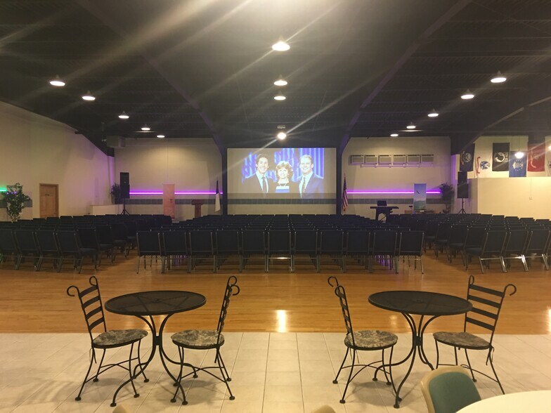 More Photos Of 1307 E Palatine Rd, Arlington Heights Religious Facility For Sale