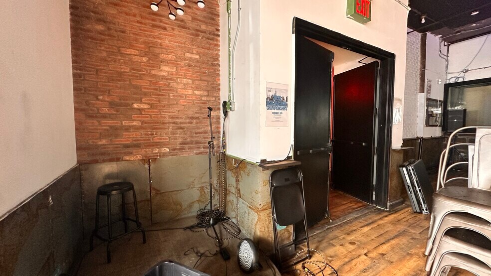 More Photos Of 361 Metropolitan Ave, Brooklyn General Retail For Lease