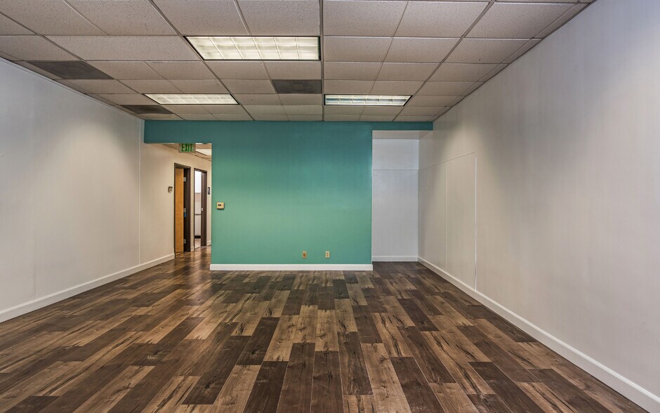 More Photos Of 425-427 Atlantic Ave, Long Beach Office For Lease