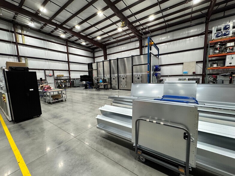 More Photos Of 4010 Deerpark Blvd, Elkton Manufacturing For Sale