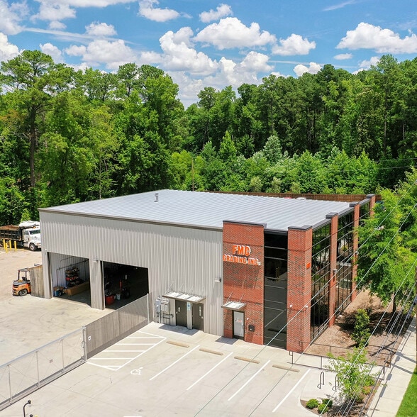 Primary Photo Of 608 S Hoover Rd, Durham Flex For Lease