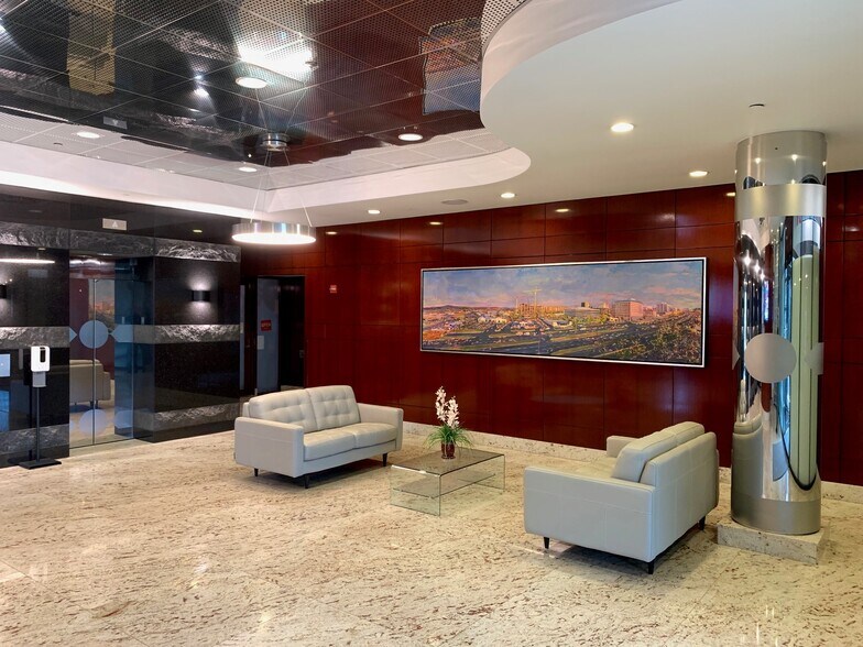 More Photos Of 8500 Leesburg Pike, Vienna Office For Lease