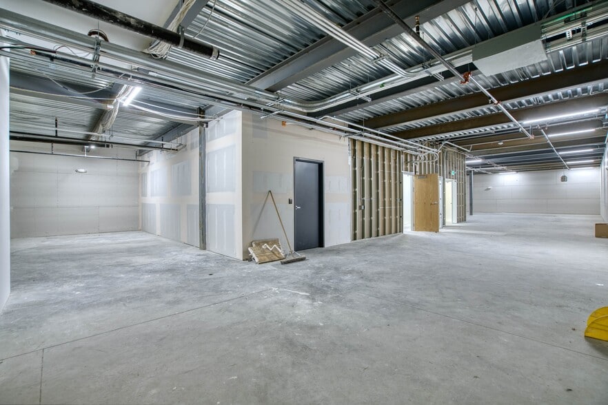 More Photos Of 1102 Pearl St, Boulder Storefront Retail Office For Lease