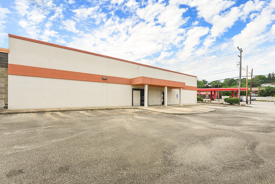 Primary Photo Of 1500 Pittsburgh St, Cheswick Freestanding For Lease