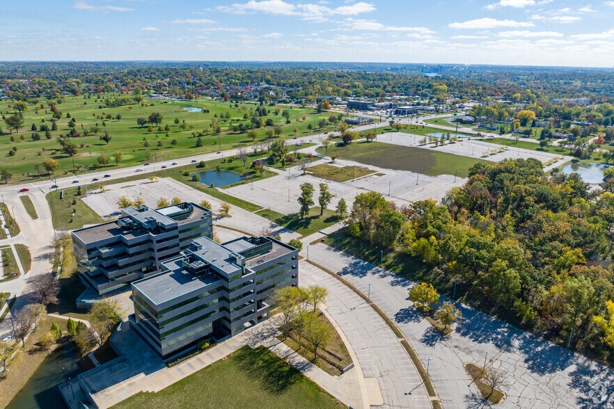 More Photos Of 4333 Edgewood Rd NE, Cedar Rapids Land For Lease