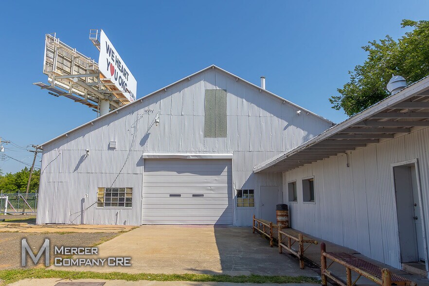 More Photos Of 340 S Eckroat St, Oklahoma City Unknown For Lease