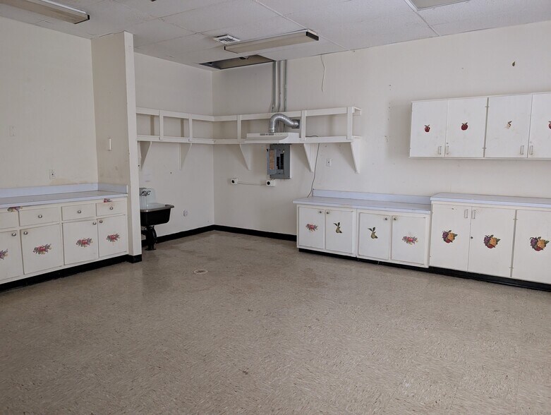 More Photos Of 812 N 7th St, Fort Pierce Medical For Lease