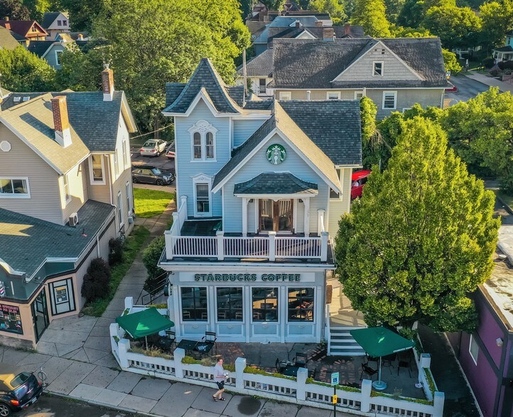 More Photos Of 680 Monroe Ave, Rochester Freestanding For Sale