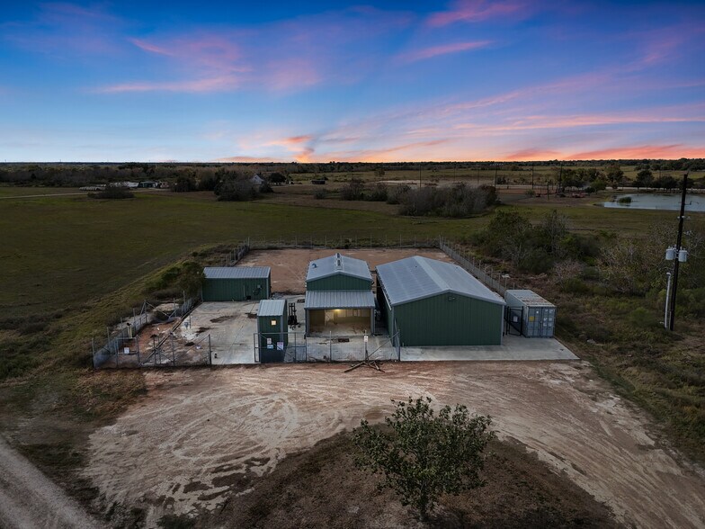 Primary Photo Of 16640 Highway 36, Needville Industrial For Lease