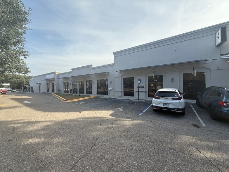 More Photos Of 1212 N Monroe St, Tallahassee Fast Food For Sale