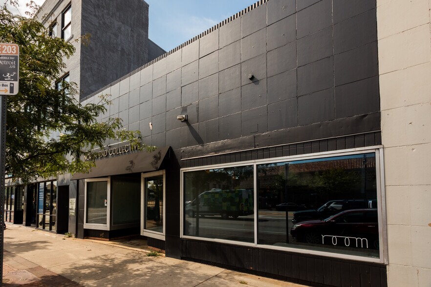 More Photos Of 6513 Woodward Ave, Detroit Storefront For Sale