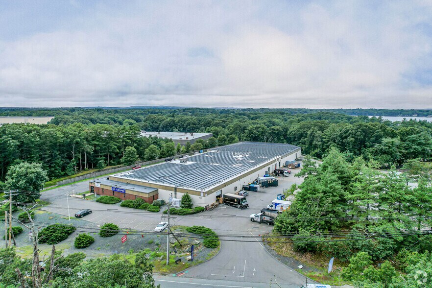 More Photos Of 465 Turnpike St, Canton Manufacturing For Lease