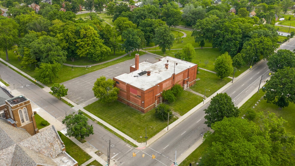 More Photos Of 8411 E Forest Ave, Detroit Schools For Sale