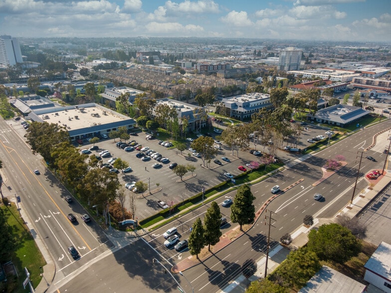 More Photos Of 3400 Torrance Blvd, Torrance Unknown For Lease