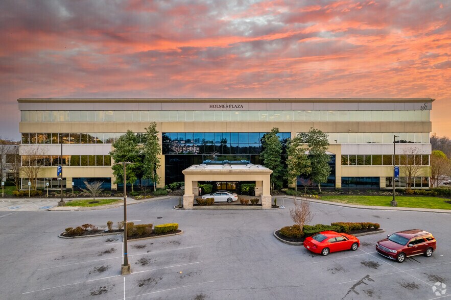 More Photos Of 397 Wallace Rd, Nashville Medical For Lease