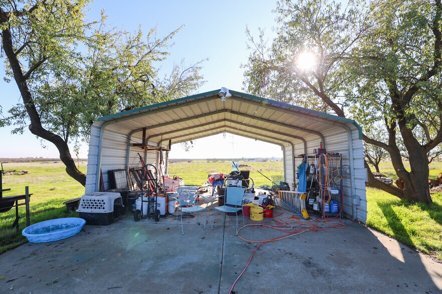 More Photos Of 124 Wyer Rd, Arbuckle Land For Sale