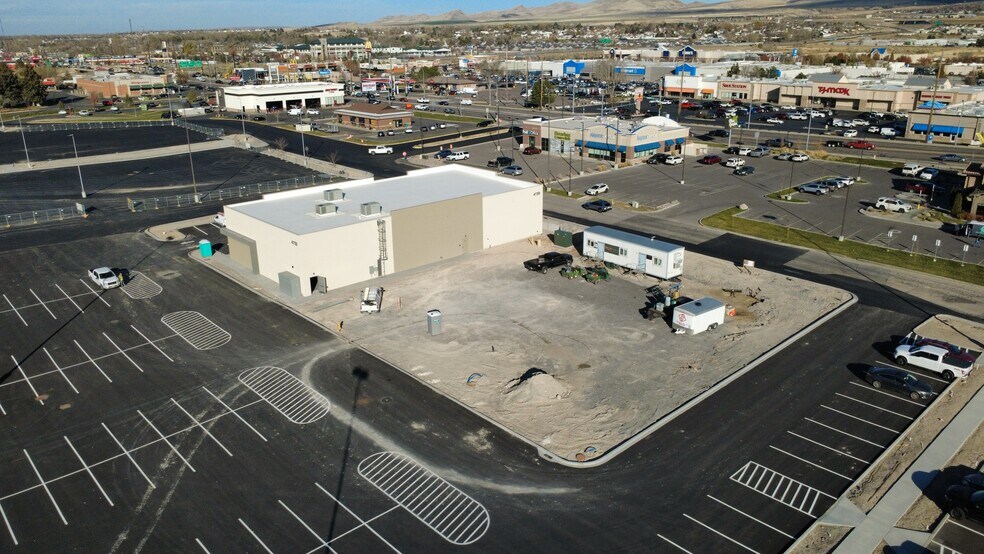 More Photos Of 4155 Yellowstone Ave, Pocatello General Retail For Sale