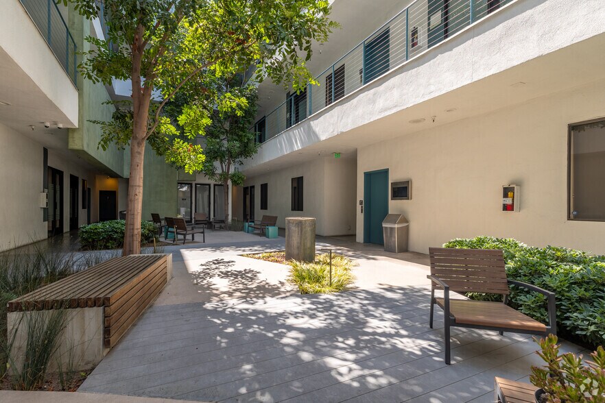 More Photos Of 5839-5855 Green Valley Cir, Culver City Unknown For Lease