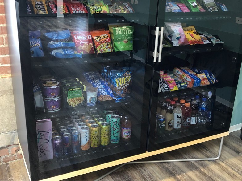 More Photos Of 1923 Washington Ave, Houston Coworking Space