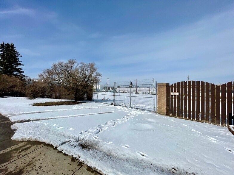 More Photos Of 7048-7052 Farrell Rd SE, Calgary Land For Lease