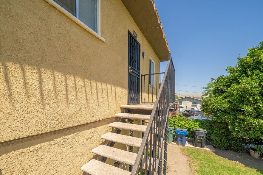 More Photos Of 5917 Converse Ave, Los Angeles Multifamily For Sale