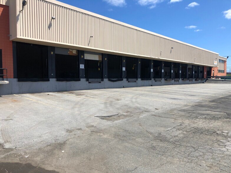 More Photos Of 310 McClellan Hwy, East Boston Truck Terminal For Lease