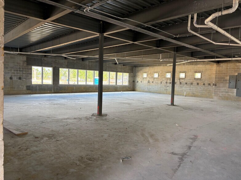 More Photos Of 4416 Bruce B Downs Blvd, Wesley Chapel Medical For Lease