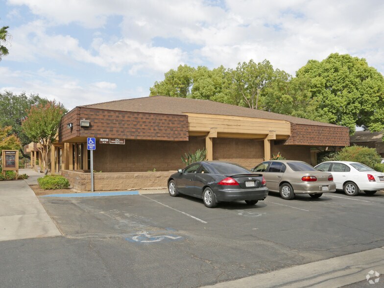 More Photos Of 4420 N 1st St, Fresno Office For Lease