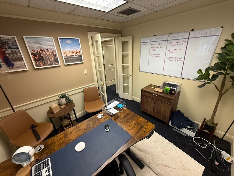 More Photos Of 3541 Habersham At Northlake, Tucker Office For Sale