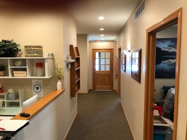 More Photos Of 8925-8929 Aztec Dr, Eden Prairie Office For Lease