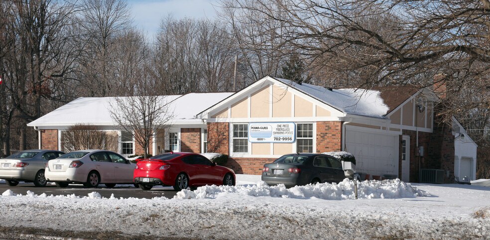 More Photos Of 6004 S East St, Indianapolis Medical For Sale