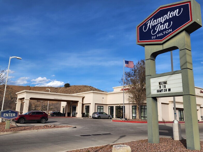 More Photos Of 102 McCormick Pky, Canon City Hotel For Sale