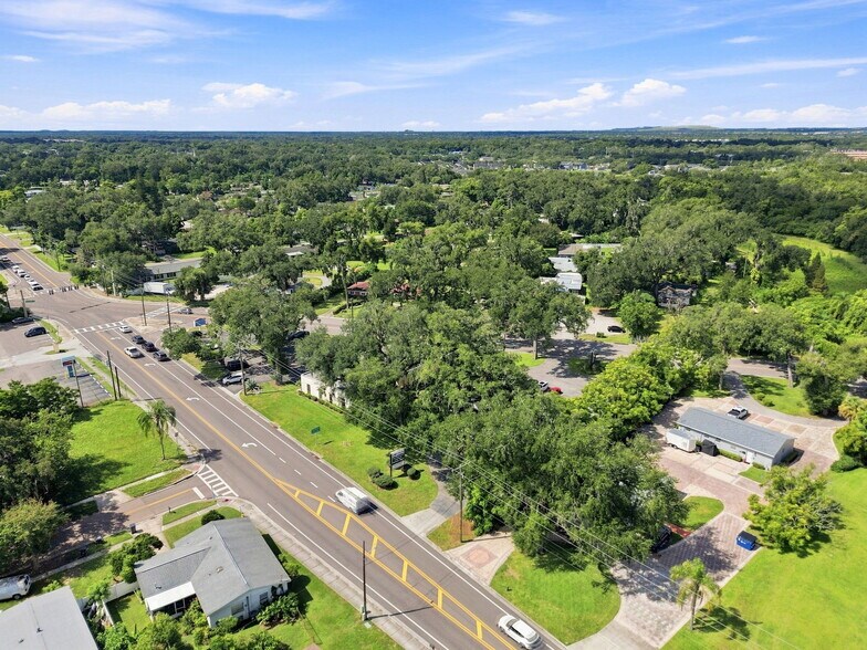 More Photos Of 223 Lithia Pinecrest Rd, Brandon Office For Sale