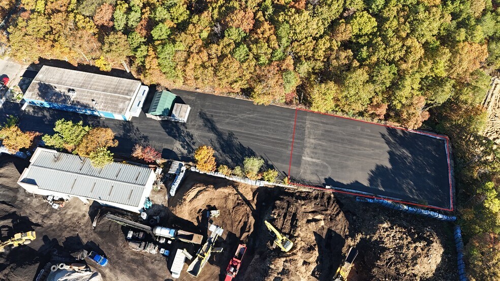 More Photos Of 79 Cedarhurst Ave, Medford Land For Lease