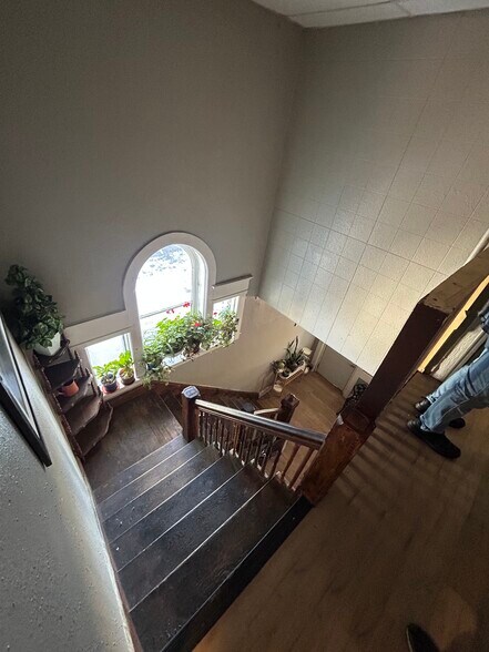 More Photos Of 1424 30th St, Des Moines Apartments For Sale