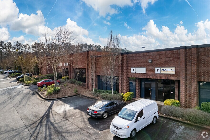 More Photos Of 322 Northpoint Pky, Acworth Distribution For Lease