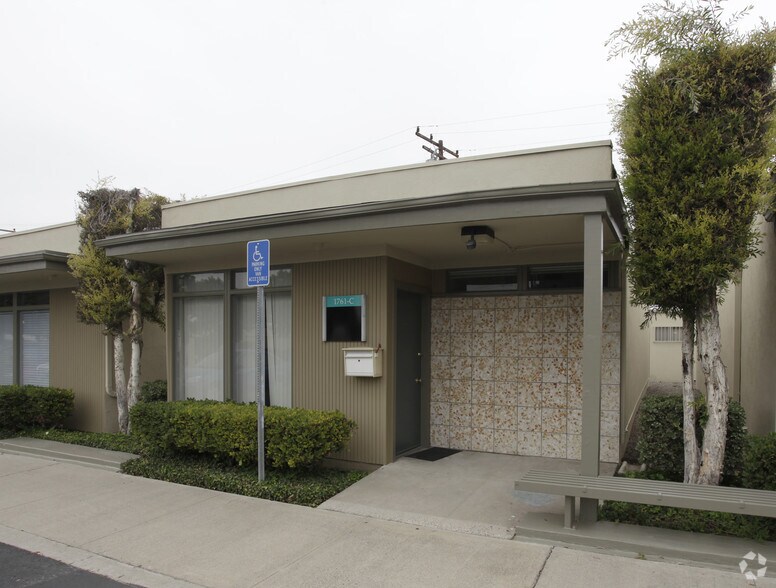 Primary Photo Of 1761 W Romneya Dr, Anaheim Medical For Lease