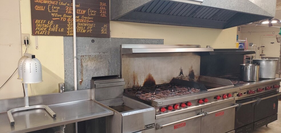 More Photos Of 1616 Farmers Rd, Burlington Restaurant For Sale