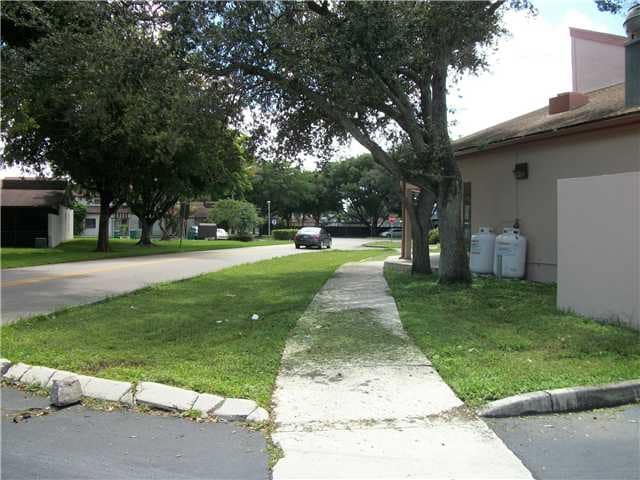 More Photos Of 4040 SW 69th Ave, Miramar Freestanding For Lease