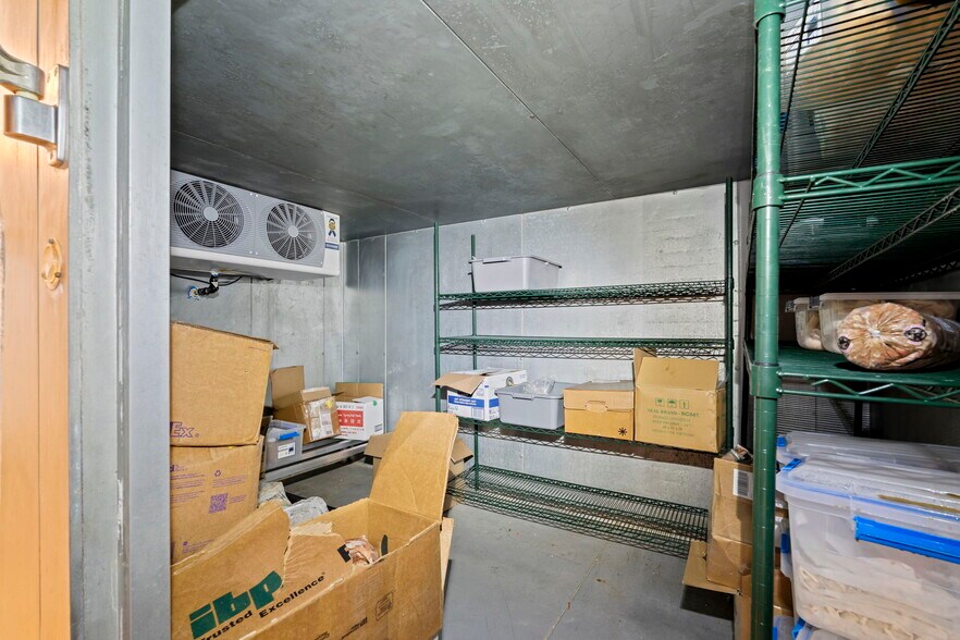 More Photos Of 1627 E Passyunk Ave, Philadelphia Storefront Retail Residential For Sale